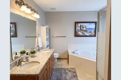 3569 Gershwin Avenue N, Oakdale, MN 55128 - Photo 5