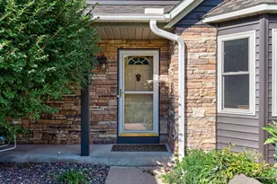 3569 Gershwin Ave N, Oakdale, MN 55128 - Photo 3
