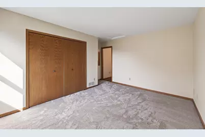3569 Gershwin Avenue N, Oakdale, MN 55128 - Photo 17