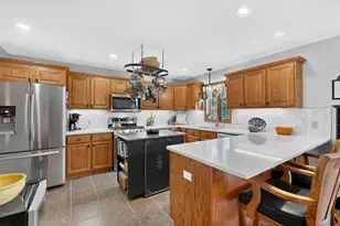 31518 Lakeview Dr, Lake City, MN 55041 - Photo 9