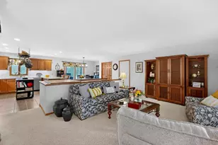 31518 Lakeview Dr, Lake City, MN 55041 - Photo 5