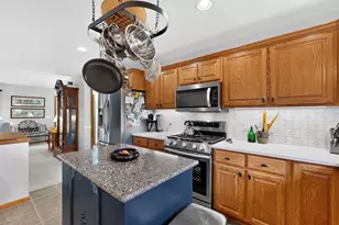 31518 Lakeview Dr, Lake City, MN 55041 - Photo 11