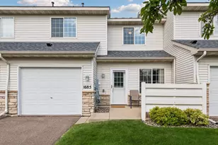 1685 Patriot Ln, Waconia, MN 55387 - Photo 1