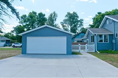 939 Craite Avenue, Rice Lake, WI 54868 - Photo 7