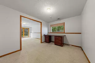 1437 McIntosh Cir, Shakopee, MN 55379 - Photo 29