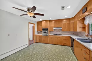 417 W Irving St, Lake City, MN 55041 - Photo 15
