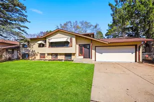 182 Faye St, Saint Paul, MN 55119 - Photo 1