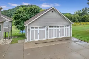 801 Spring Brook Dr, Winona, MN 55987 - Photo 49