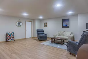8356 Crabapple Ct, Victoria, MN 55386 - Photo 39