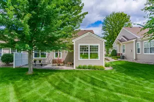 8356 Crabapple Ct, Victoria, MN 55386 - Photo 5