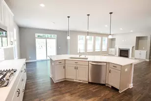 10499 McGregor Blvd, Woodbury, MN 55129 - Photo 3