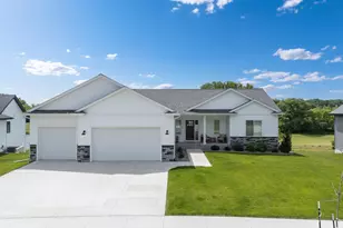 1892 Hadley Hills Dr NE, Rochester, MN 55906 - Photo 1