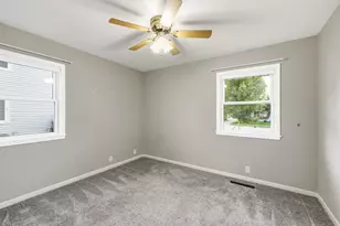 307 S 4th St, Le Sueur, MN 56058 - Photo 17
