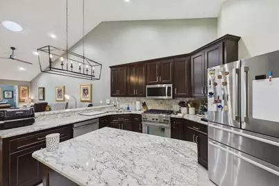 4201 93rd Avenue N, Brooklyn Park, MN 55443 - Photo 3