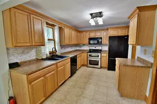 5366 Saint Stephens St, Mounds View, MN 55112 - Photo 7