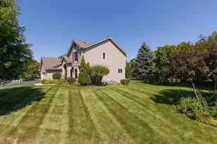 8079 Spruce Trail, Eden Prairie, MN 55347 - Photo 57