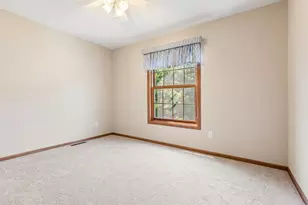 8079 Spruce Trail, Eden Prairie, MN 55347 - Photo 33