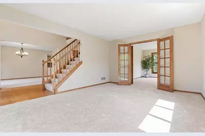 8079 Spruce Trail, Eden Prairie, MN 55347 - Photo 17