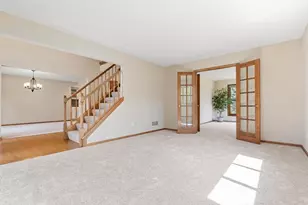 8079 Spruce Trail, Eden Prairie, MN 55347 - Photo 17