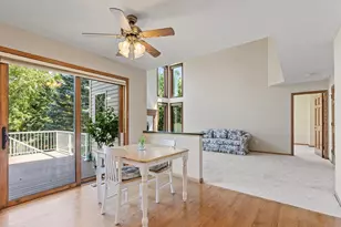 8079 Spruce Trail, Eden Prairie, MN 55347 - Photo 9