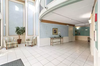 10411 Cedar Lake Road #213, Minnetonka, MN 55305 - Photo 5