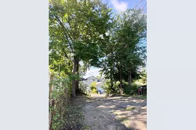 486 Lawson Avenue W, Saint Paul, MN 55117 - Photo 21