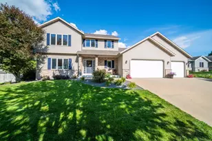 706 9th Ave NW, Byron, MN 55920 - Photo 1