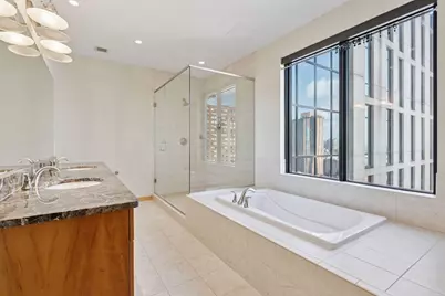 201 S 11th St #1700, Minneapolis, MN 55403 - Photo 23