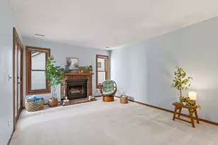 7246 Allen Ct, Eden Prairie, MN 55346 - Photo 11