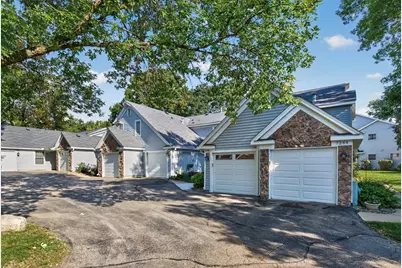 7246 Allen Court, Eden Prairie, MN 55346 - Photo 3