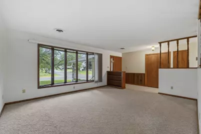 205 Hill Avenue, Wanamingo, MN 55983 - Photo 15