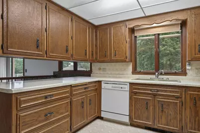 205 Hill Avenue, Wanamingo, MN 55983 - Photo 11