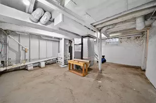 3947 Dupont Ave N, Minneapolis, MN 55412 - Photo 27