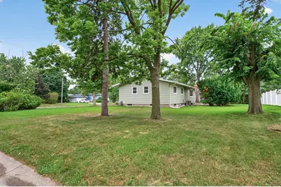 5400 80th Avenue N, Brooklyn Park, MN 55443 - Photo 21