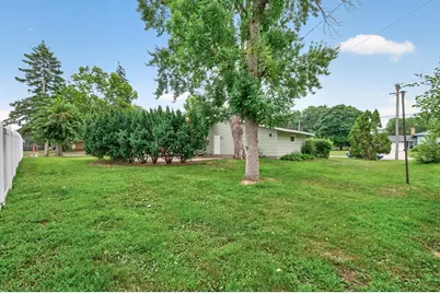 5400 80th Avenue N, Brooklyn Park, MN 55443 - Photo 19