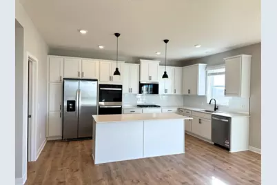 6240 Jennifer Avenue S, Cottage Grove, MN 55016 - Photo 3