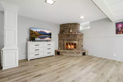 1600 Amy Lane, Brooklyn Center, MN 55430 - Photo 31