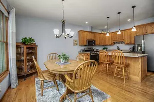 812 Ramsey St, Hastings, MN 55033 - Photo 5