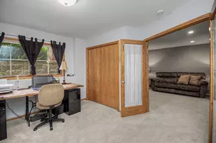812 Ramsey St, Hastings, MN 55033 - Photo 33