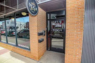 609 1/2 Broadway St, Alexandria, MN 56308 - Photo 1