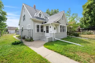 802 Fuller Ave, Saint Paul, MN 55104 - Photo 3
