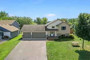 213 Douglas Dr, Waverly, MN 55390 - Photo 1