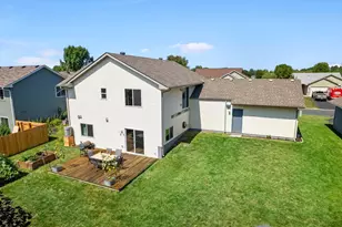 213 Douglas Dr, Waverly, MN 55390 - Photo 43