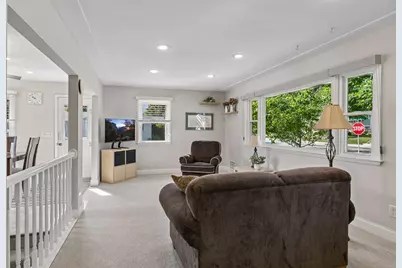 3700 Hubbard Avenue N, Robbinsdale, MN 55422 - Photo 5