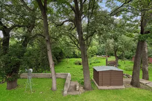 241 Van Buren Ave N, Hopkins, MN 55343 - Photo 31