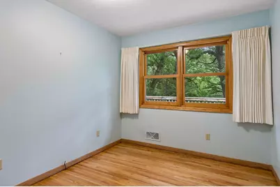 241 Van Buren Avenue N, Hopkins, MN 55343 - Photo 19
