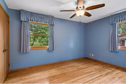 241 Van Buren Avenue N, Hopkins, MN 55343 - Photo 15