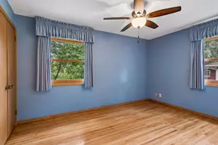 241 Van Buren Ave N, Hopkins, MN 55343 - Photo 15