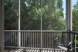 110696 Village Rd, Chaska, MN 55318 - Photo 9