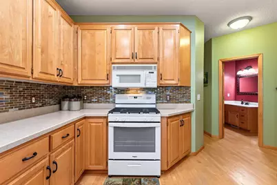 13250 39th Avenue N, Plymouth, MN 55441 - Photo 15